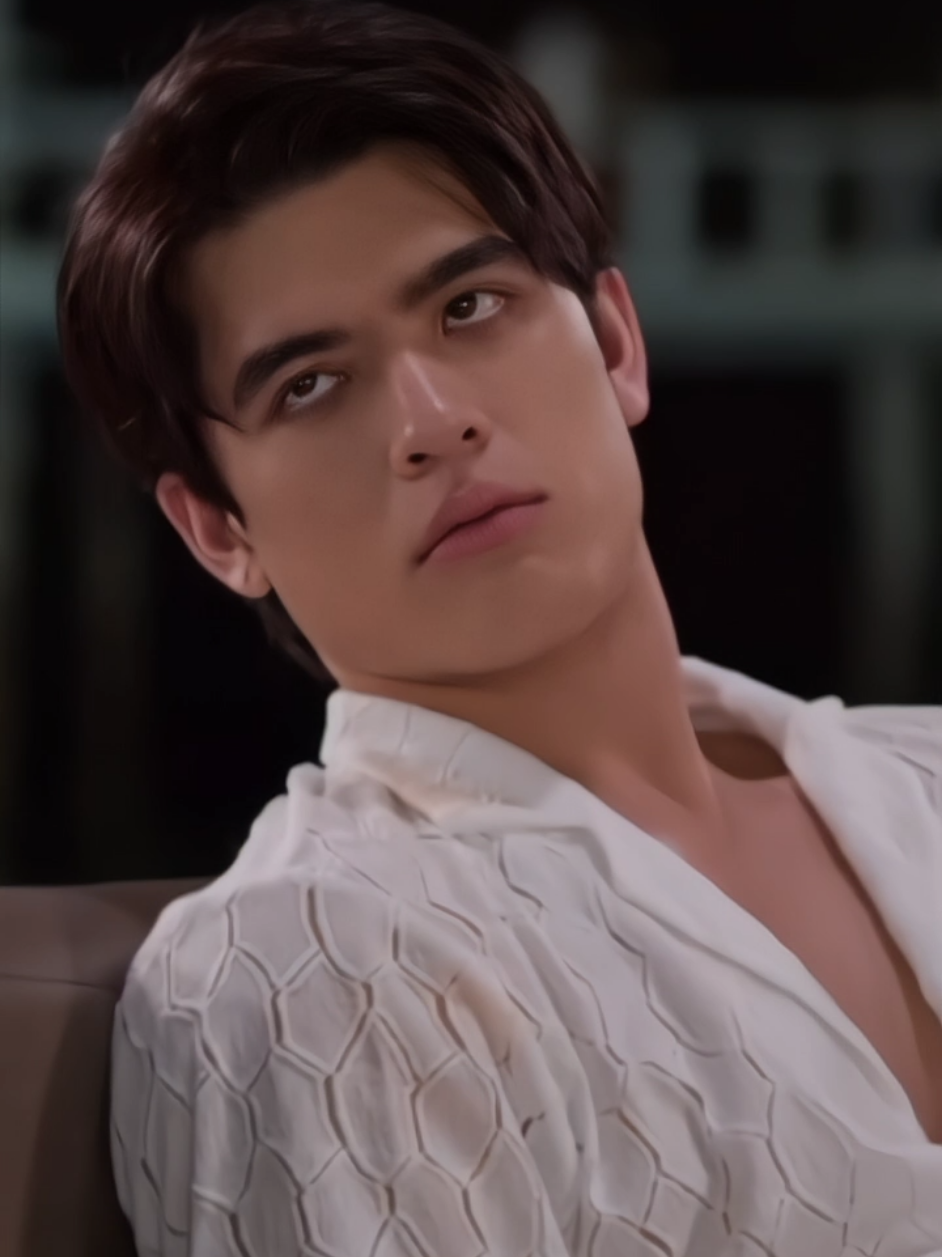 vampire tampanku😘sangat menggoda 😭😭😭 #josswayar #joss #mygoldenblood 