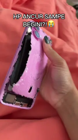 Jangan asal deh kalo bikin hp rusak sampe kayak gitu🙂 #fyp #tipsandtricks #triplecase 