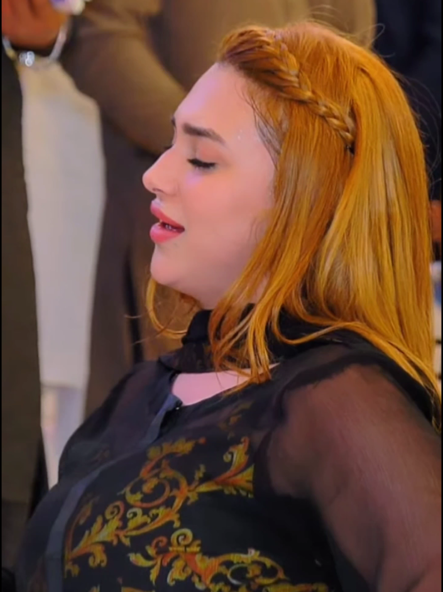 Rimal Shah Dance Performance_ Aksar Is Duniya Mein  _ 2025 Part 2 #songsarikinew2025 #songsarikinew2024 #rimal_ali_shah_official1 #urwakhansarikisong #mahekmalikofficial #mahag #paripari 