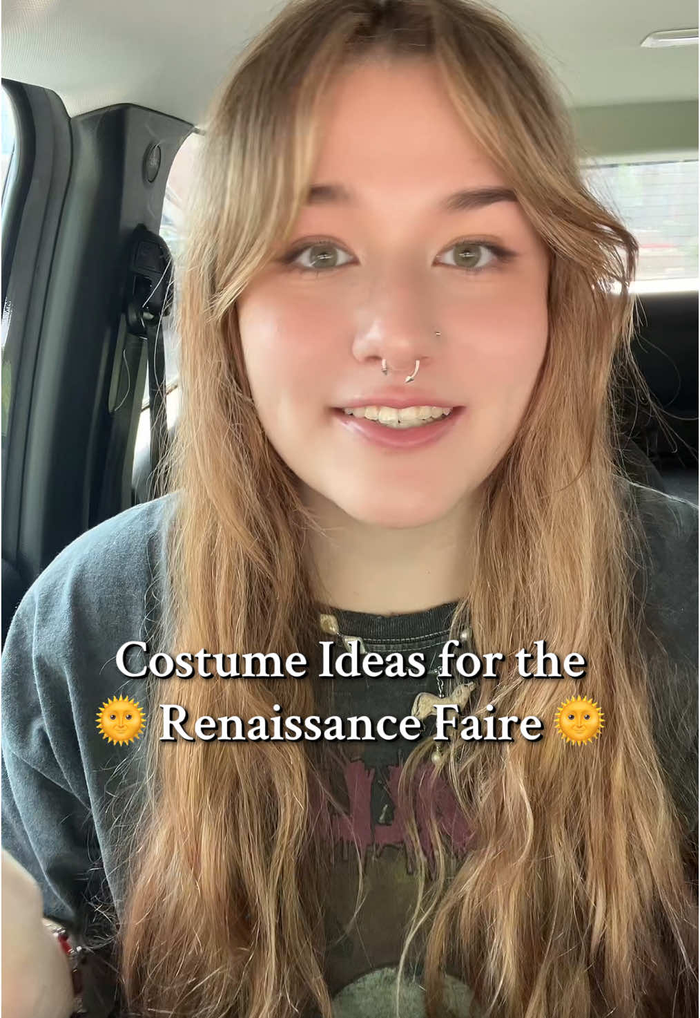 Ren Faire costume ideas part 4!! 🧝‍♀️ Let me know if you have seen any other costumes that caught your eye 🧚‍♂️ #renfaire #dnd #renaissancefestival #fantasy #mead #sherwoodforestfaire #renaissancefaire #renfairetiktok #fantasyaesthetic #renfaireoutfit #cosplayideas #greenscreen 