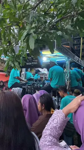 pesona dram e yang ganteng indra jaya😁🤘#indrajayaofficial #bocahngamplay #rentalewongsubang #navizahmedinarental #fyppppppppppppppppppppppp #fypage 