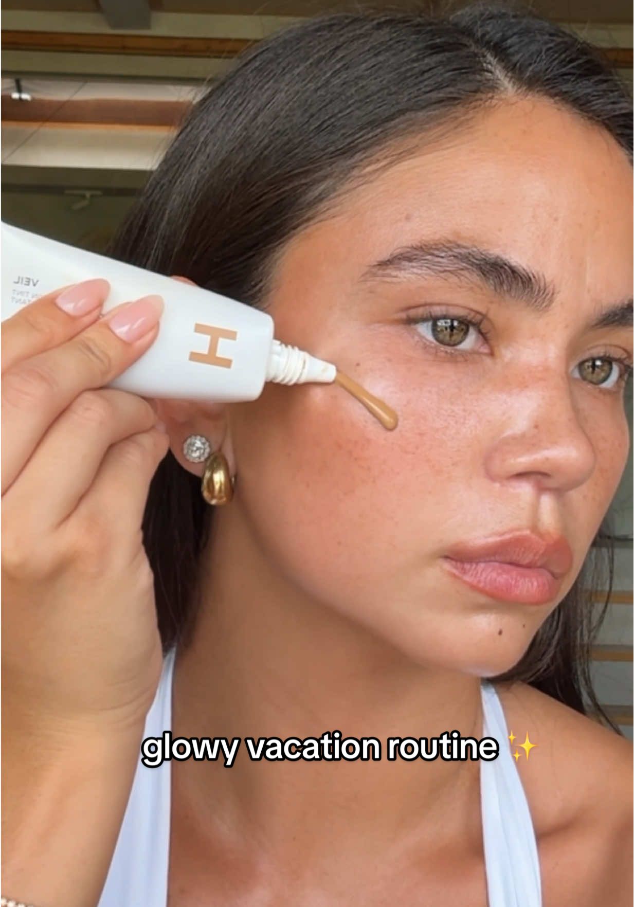 the perfect base always with @Hourglass Cosmetics ✨ #hourglasspartner 