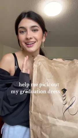 stuck between the first and third option HELP 🎓🎓#graduation #graddress #graduationdress #2025grad