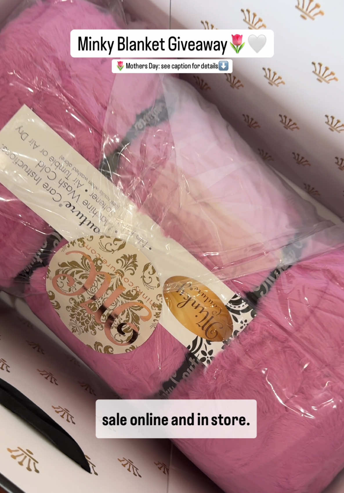 Minky Blanket GIVEAWAY! Mother’s Day Edition 🌷 Send to a friend who deserves to win!  In honor of all the amazing moms out there, I’ve teamed up with @Minky Couture to give one lucky mama the coziest gift ever — a luxurious Minky blanket! 🩷 To enter: 1️⃣ Follow @adventurewithanna_ + @minkycouture 2️⃣ Like + Save this post 3️⃣ Tag a deserving mama in the comments and tell us why she deserves some extra cozy love this Mother’s Day 🌸 💬 Each comment/tag = 1 entry, so spread the love! 🎁 giveaway closes at 7pm April 23rd— good luck, and happy early Mother’s Day to all you beautiful mamas! As always my code ANNACOOK always gets you 50% off online and keep a lookout for a special one day sale on April 24th  #MothersDayGiveaway #MinkyCouture  #CelebrateMoms #utahmom #CozyVibes #MothersDay2025 