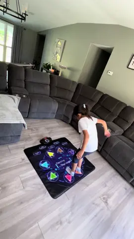 Tapete para bailar 💃 le encantó.