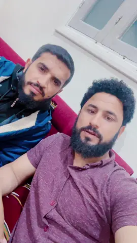 اهلك يدرون بيك ؟؟😂😂