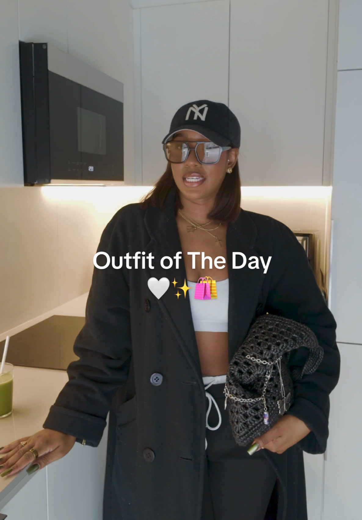 Just a cute little fit to spend money I said I wouldn’t ✨💋 #explore #canadiancontentcreator #christianinfluencer #ifb #blackcontentcreator #lifestylecontent #teamworkk #relatablelifestyle #mootstiktok #montrealtiktok #outfitofthedayinspo 