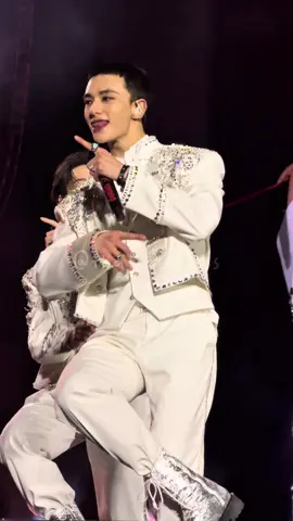 Hyunjin mi amooorrrr, the things you make me feel 😍❤️‍🔥 #hyunjin #bias #pelon #straykids #Concert #Mexico #stay #dominate #ate #kpop #tour #worldtour #latam @Stray Kids 