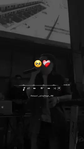 #fyp #كتابة_على_الفيديوهات💞🖇 #اغاني_جزائرية #تصميم_فيديوهات🎶🎤🎬 #faouzi_piratage_06 #صينيين_مالهم_حل😂😂 #جديد #capcut 