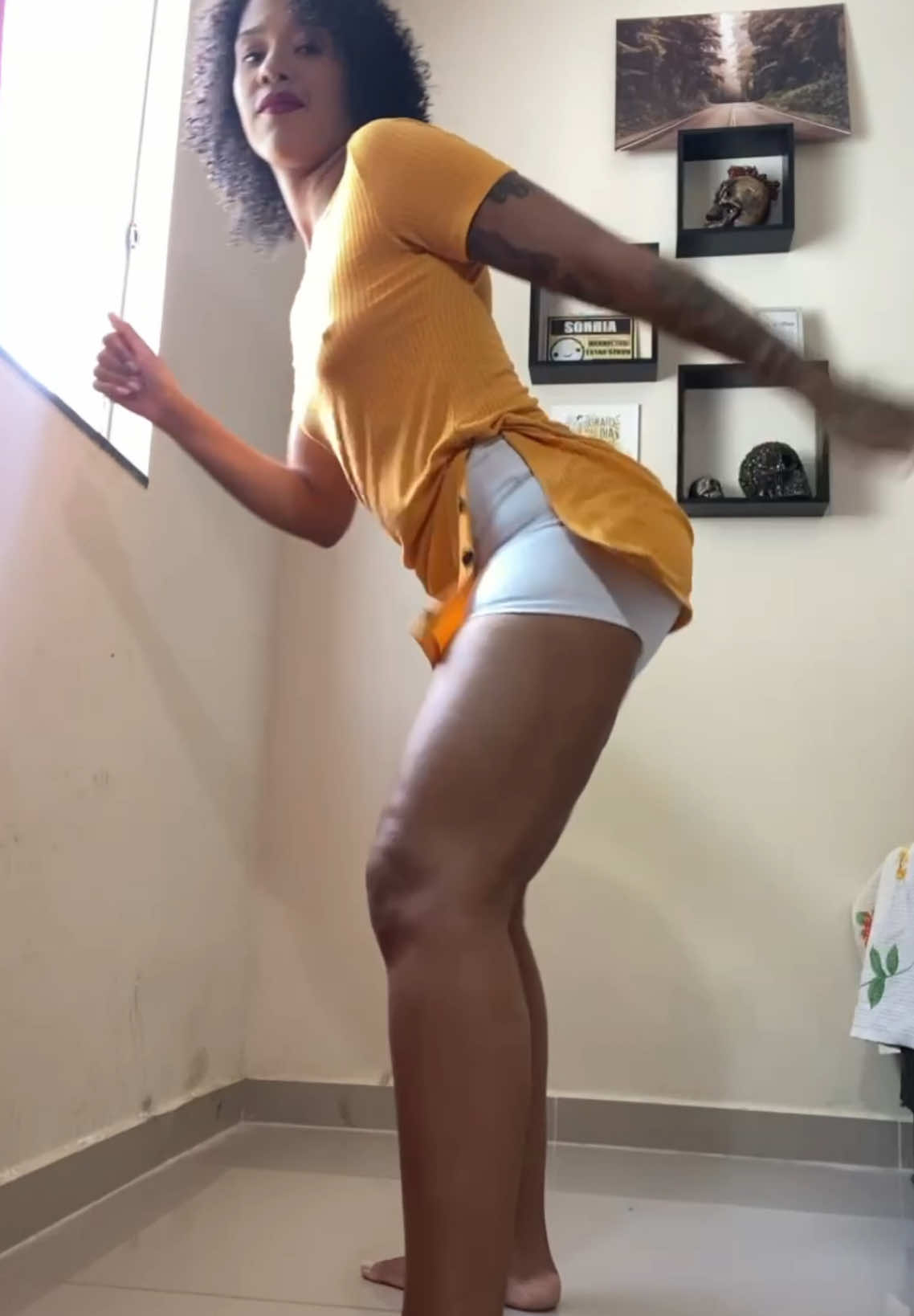 O dança difícil desistooooo kkkkk #danca #falha #fyyyyyyyyyyyyyyyy #motinha