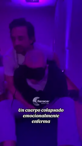 Un colapso emocional es una reacción intensa del cuerpo y la mente ante una acumulación de estrés, angustia o emociones no gestionadas. Se manifiesta como una pérdida temporal del control emocional, con síntomas como llanto, ansiedad, agotamiento, bloqueo mental o sensación de desesperanza. Es una señal de que la persona ha llegado a su límite y necesita descanso, apoyo y herramientas para recuperar el equilibrio emocional. #LiberaciónEmocional #Autocuidado #CrecimientoPersonal #SanaciónEmocional #renacer #fe #Bienestar #Transformación #AmorPropio #VivirPlenamente 