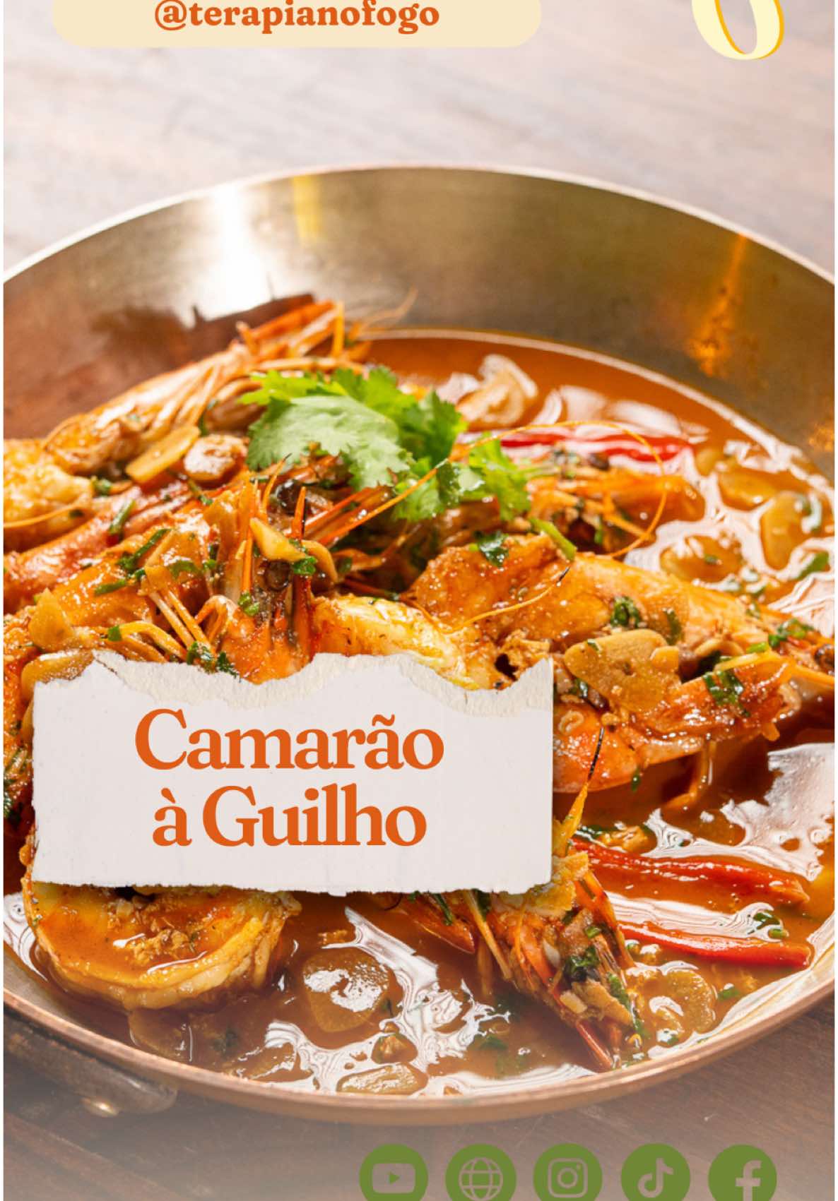 Camarão à guilho! 🦐 Vídeo completo no YouTube  Lista de ingredientes: - 500g de camarão - 6 a 8 dentes de alho - Azeite qb - 1 colher de sopa de manteiga - 1 malagueta ou piripíri - 100 ml de brandy - Sal qb - Pimenta preta moída - Salsa fresca ou coentros picados (para finalizar) - Limão   #ComidaComoDeveSer #camaraoaguilho #camarão #camarãoàguilho #camaraoaoalho