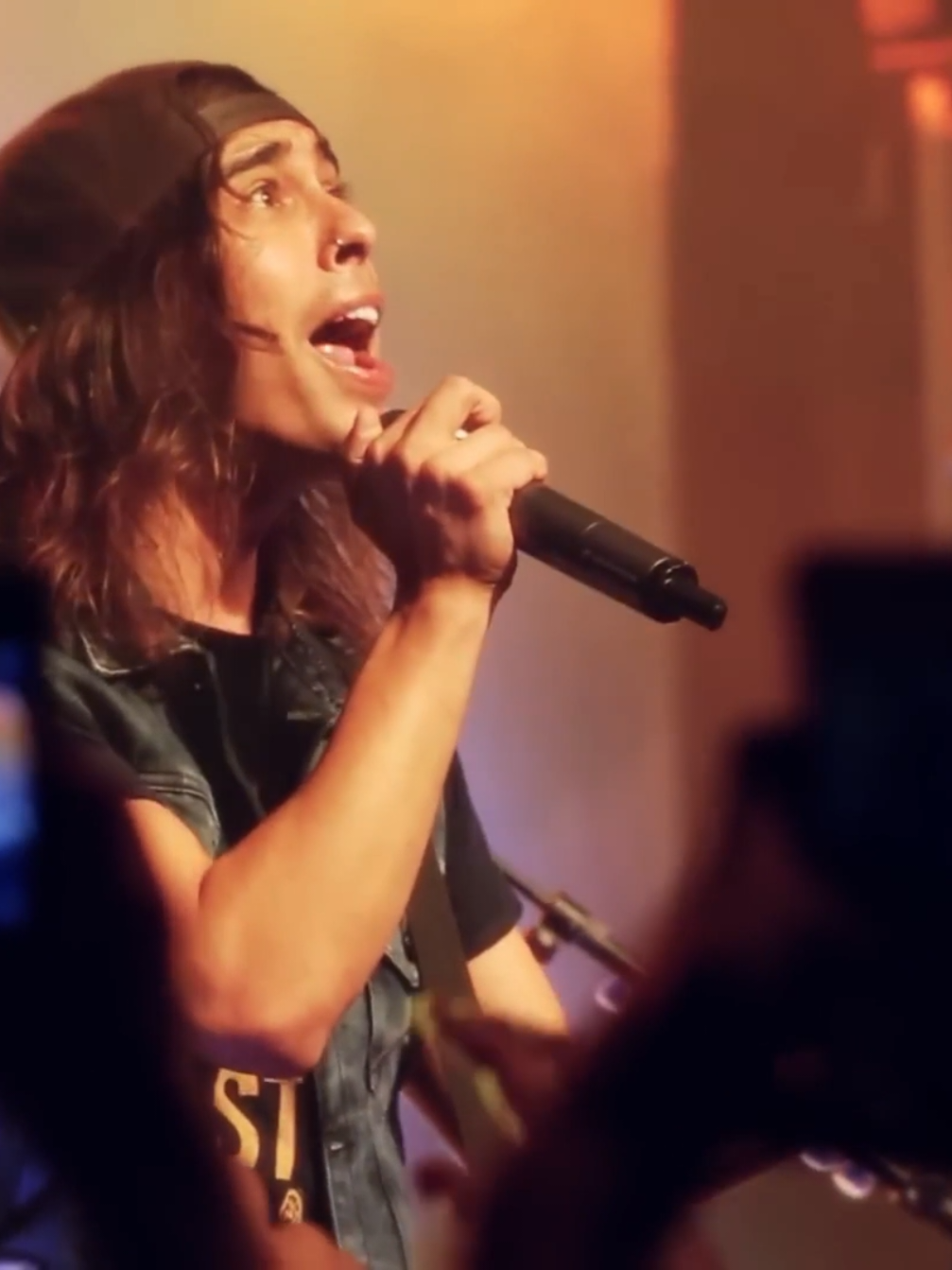 Hell Above- #piercetheveil #fyp #lyrics #viral #musicforyou #edit #viralvideo #@Pierce The Veil 