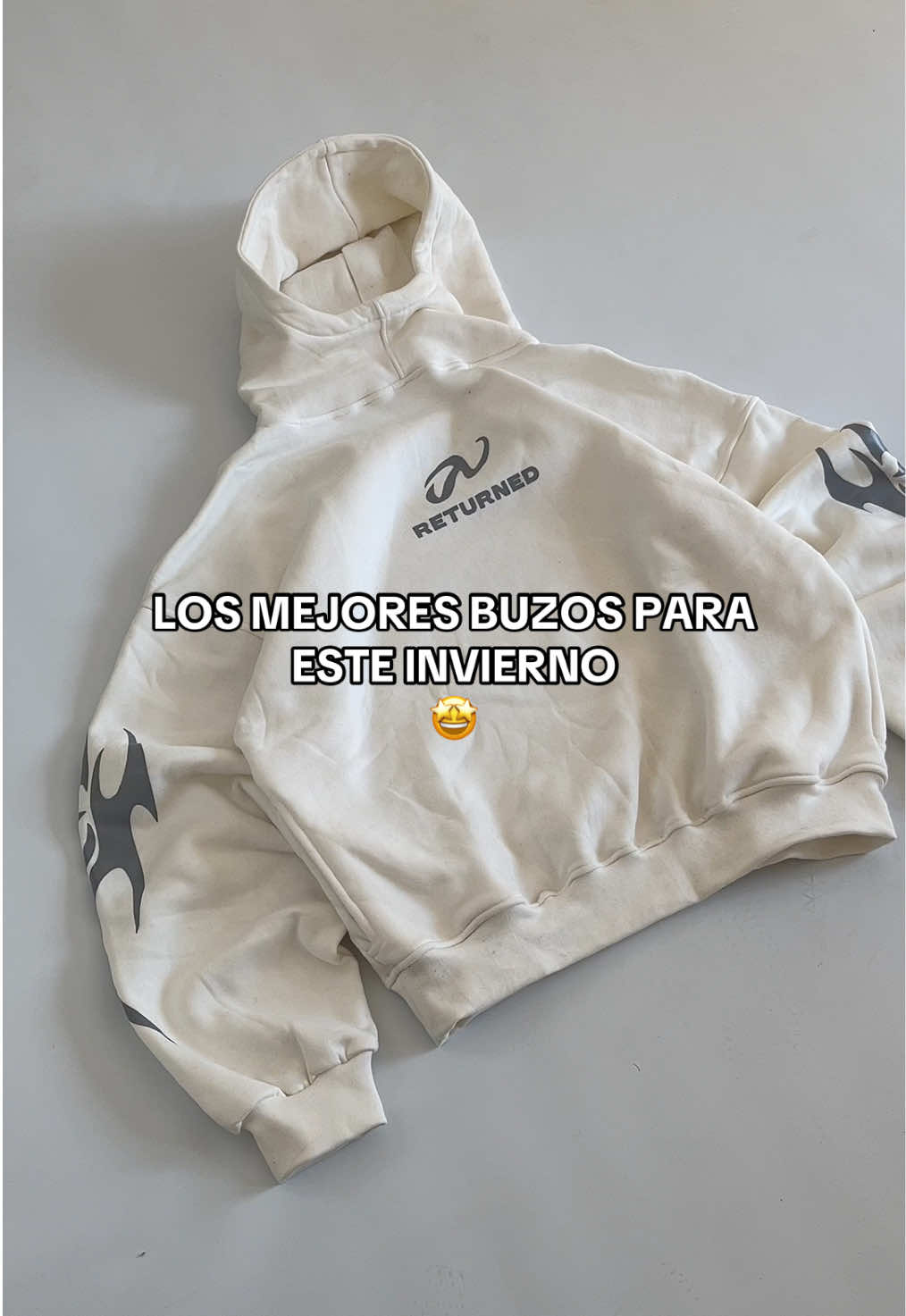 Encontrálos en callejero.com.ar Envíos gratis a todo el país🇦🇷 #ropa #streetwear #buzos #hoodie #cordoba 
