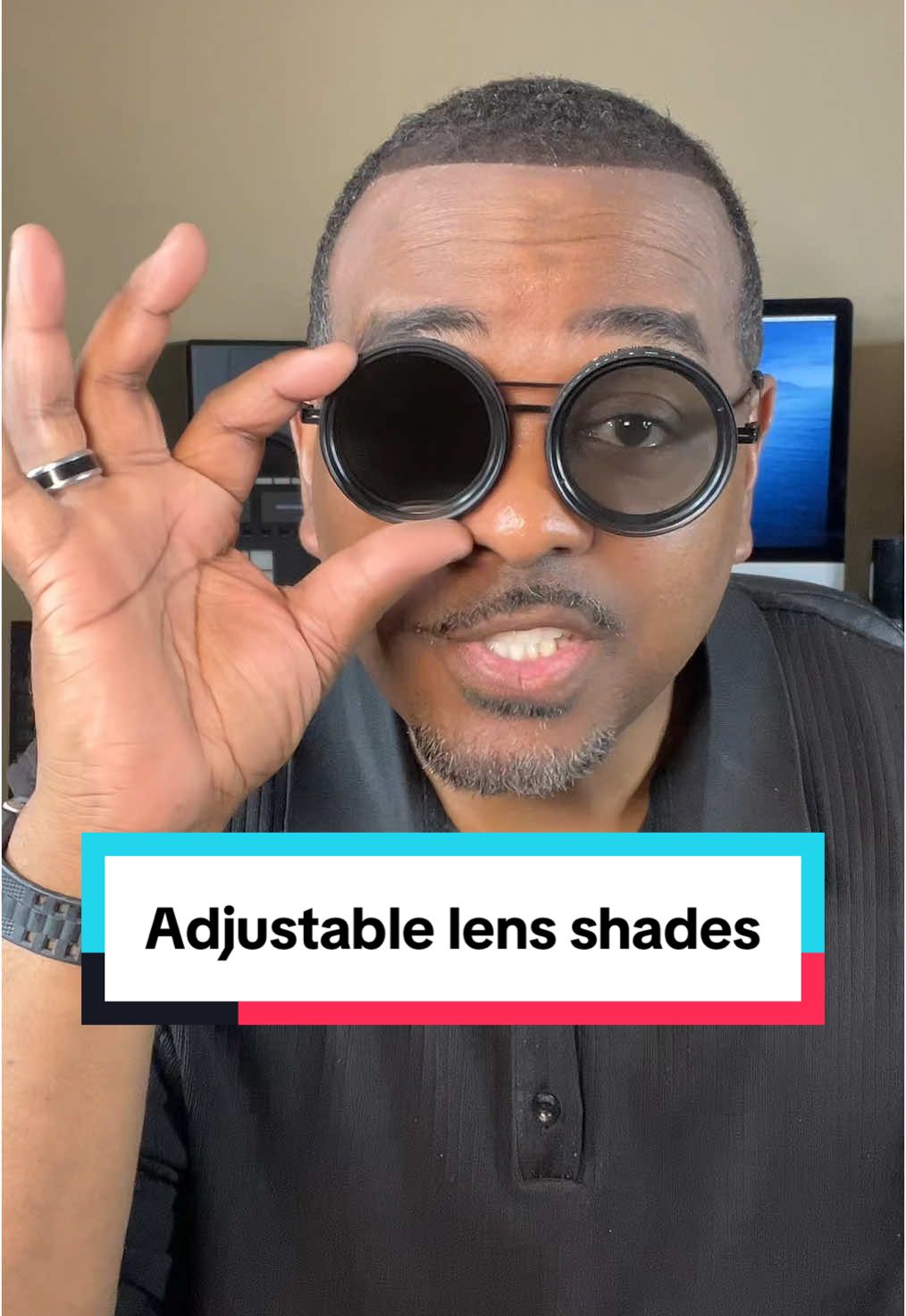 Adjust the lens for whatever the lighting condition! With this nine step light control and UV protection these in the filter shades will give you the looking feel you need. It comes with a titanium frame and gives you that classic vintage design. #AdjustableShades #AdjustablePolarizedLens #NDfilterglasses #adjustablelens #NOWPower 