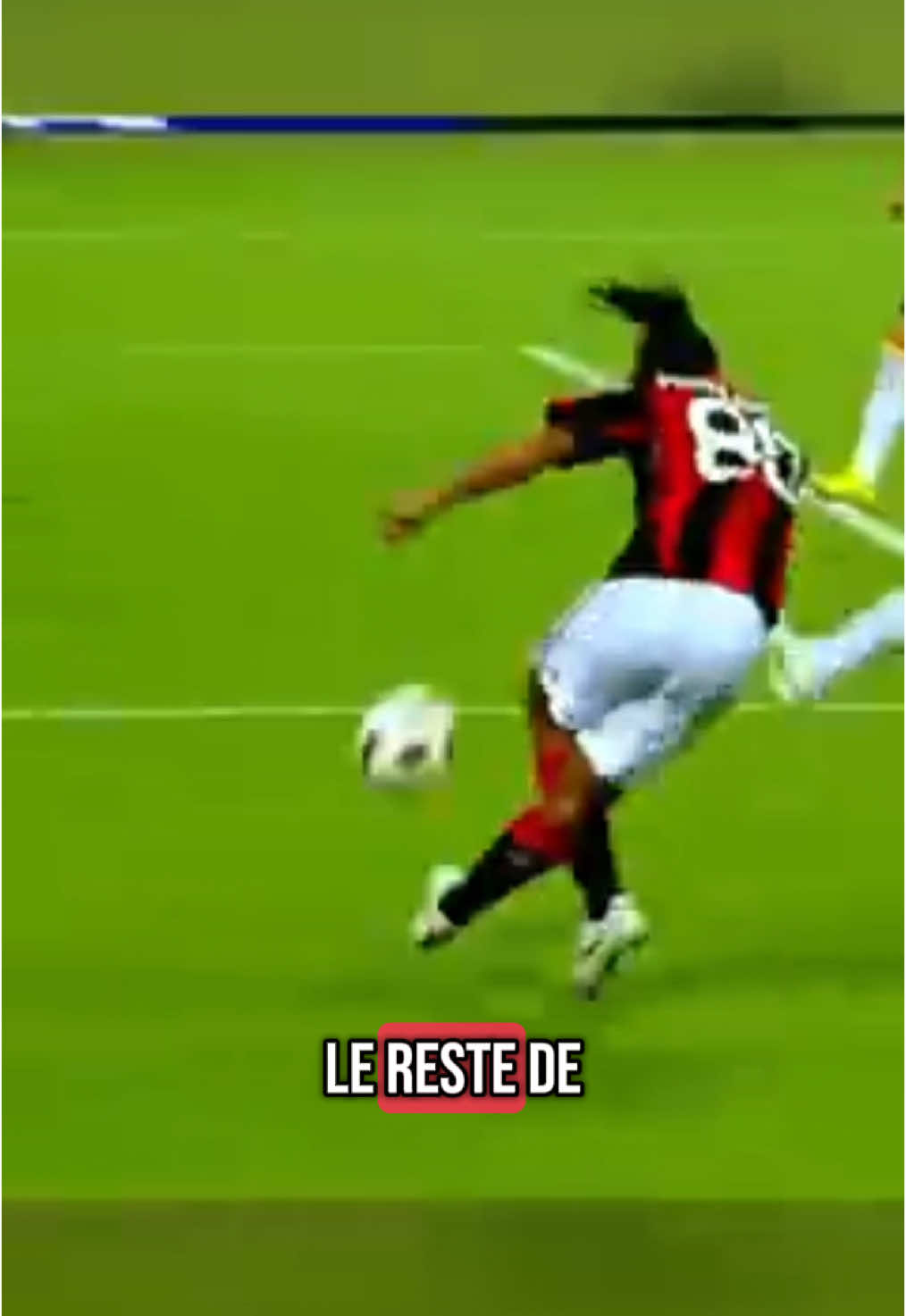 Ronaldinho Gaùcho 🇧🇷 #foot #pourtoii #footballtiktok #soccertiktok #barca #ronaldinho #brazil🇧🇷 #jogabonito #milan #psg 