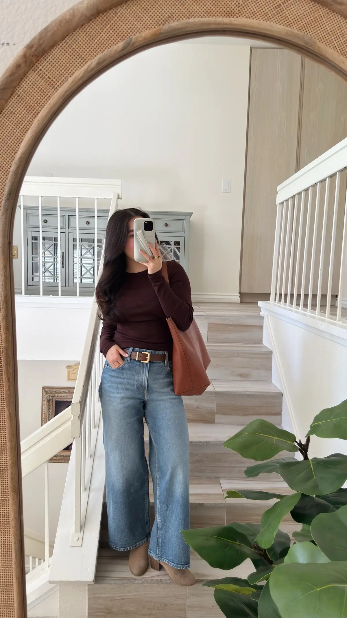 #outfitinspo #outfitideas #OOTD #outfitoftheday #OutfitsOfTheWeek #outfitinspiration #ootdfashion #springfashion #springoutfits #unioutfits 