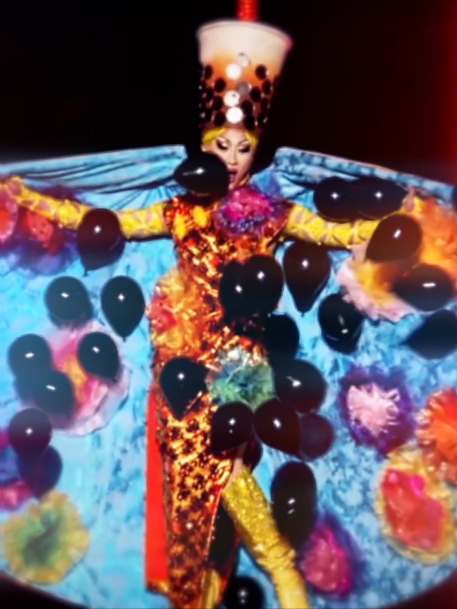 2 days left until s17 finale, BUT let's not forget how nymphia DESTROYED s16 finale 🍌🥵 — #edit #rupaulsdragrace #season17 #windrag #nymphiawind 