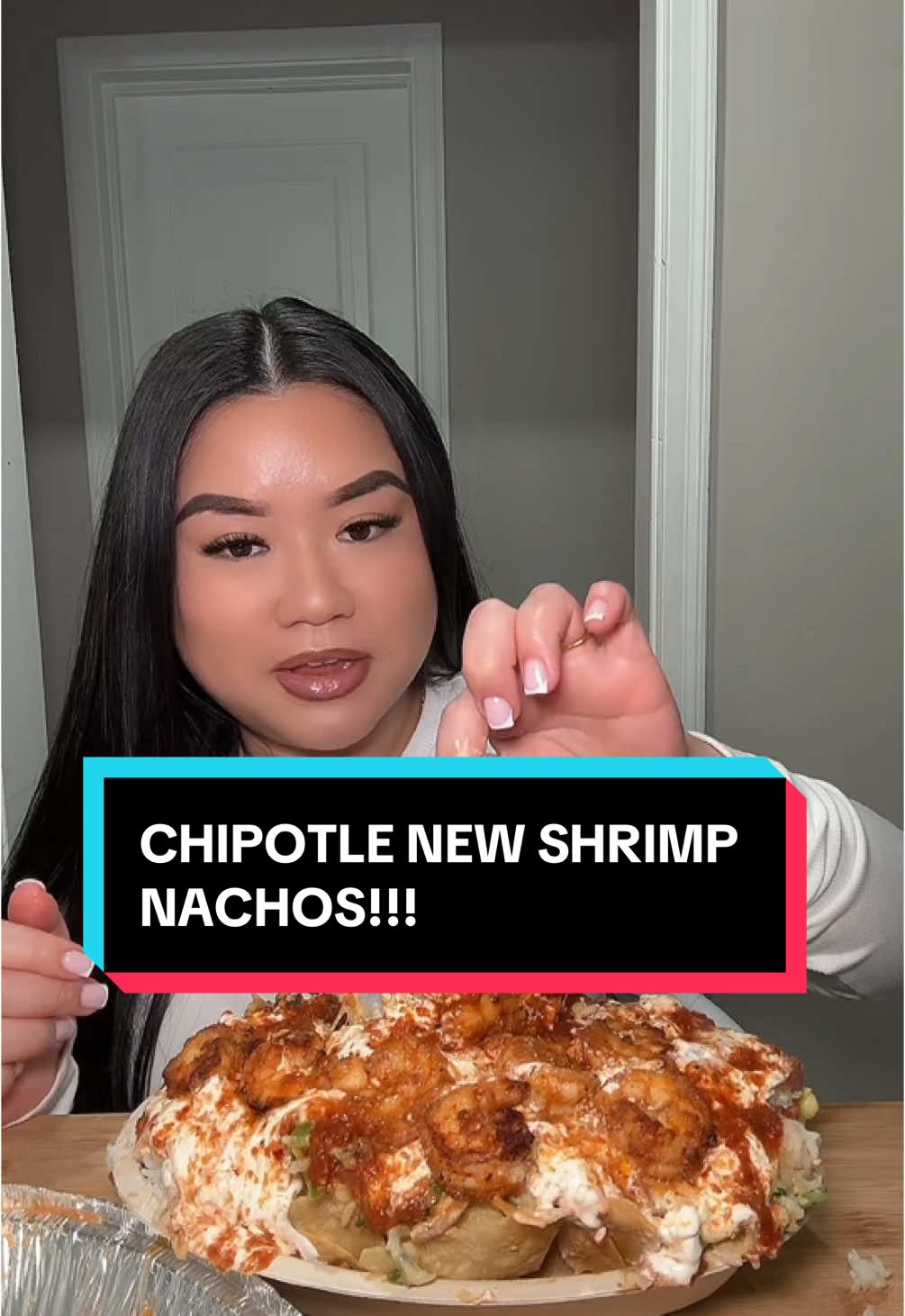 TRYING CHIPOTLE’S NEW SHRIMP & NACHOS!!! #chipotle #mukbang #seafood #FoodTok 