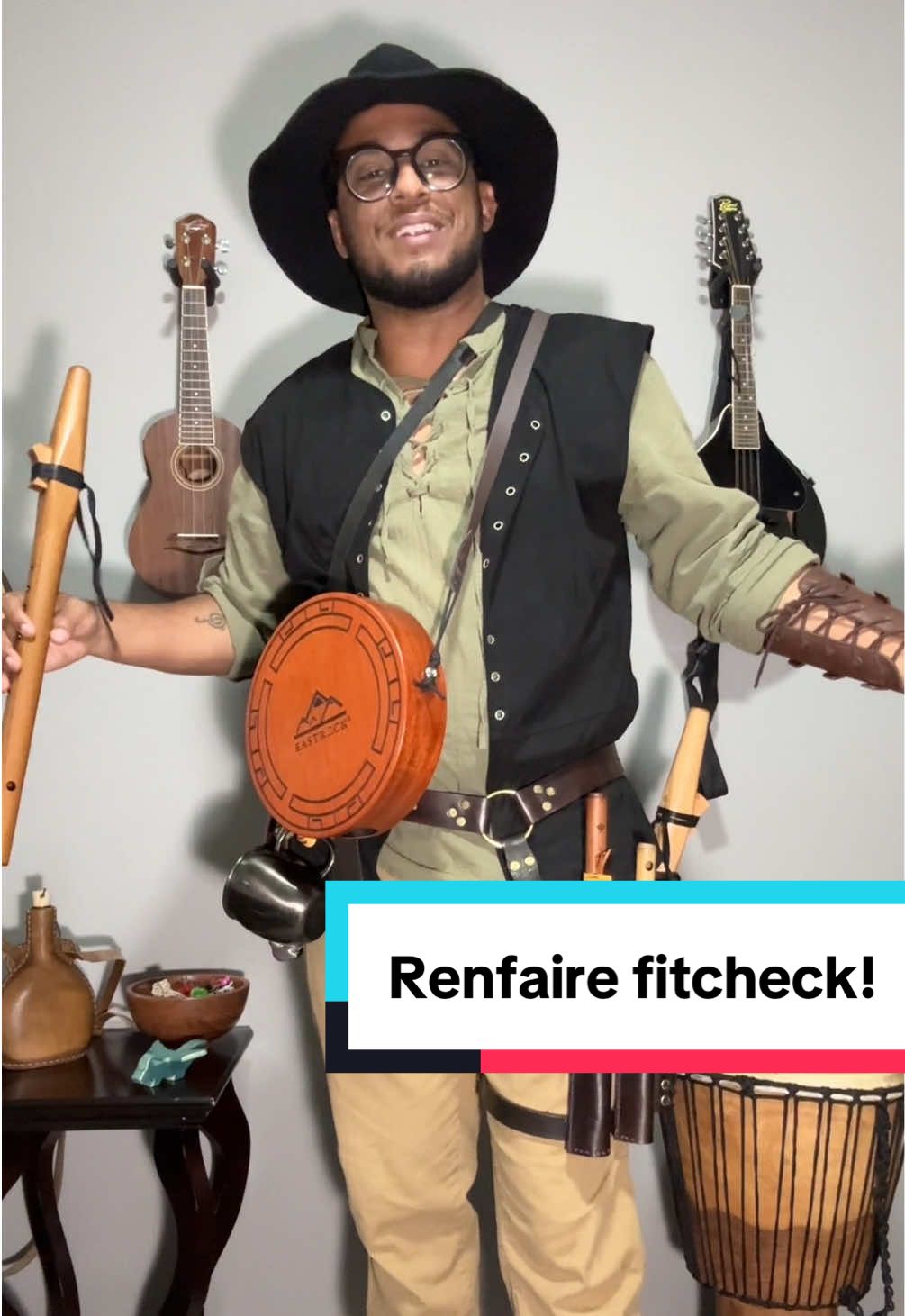 Update on my Renaissance Fair Bard outfit. I got a custom made belt with sheaths for my weapons (flutes 😂), and a new travel Cajon to add to the mix. This bard is ready for any adventure…huzzah! #bard #renaissance #musician #renaissancefestival #renfaireoutfit #outfit #renfest #renfaire #instrument 
