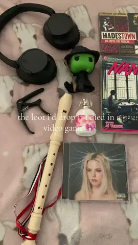 real ones know the recorder… #fyp #trending #musicaltheatre #musician #broadway #wicked #reneerapp 