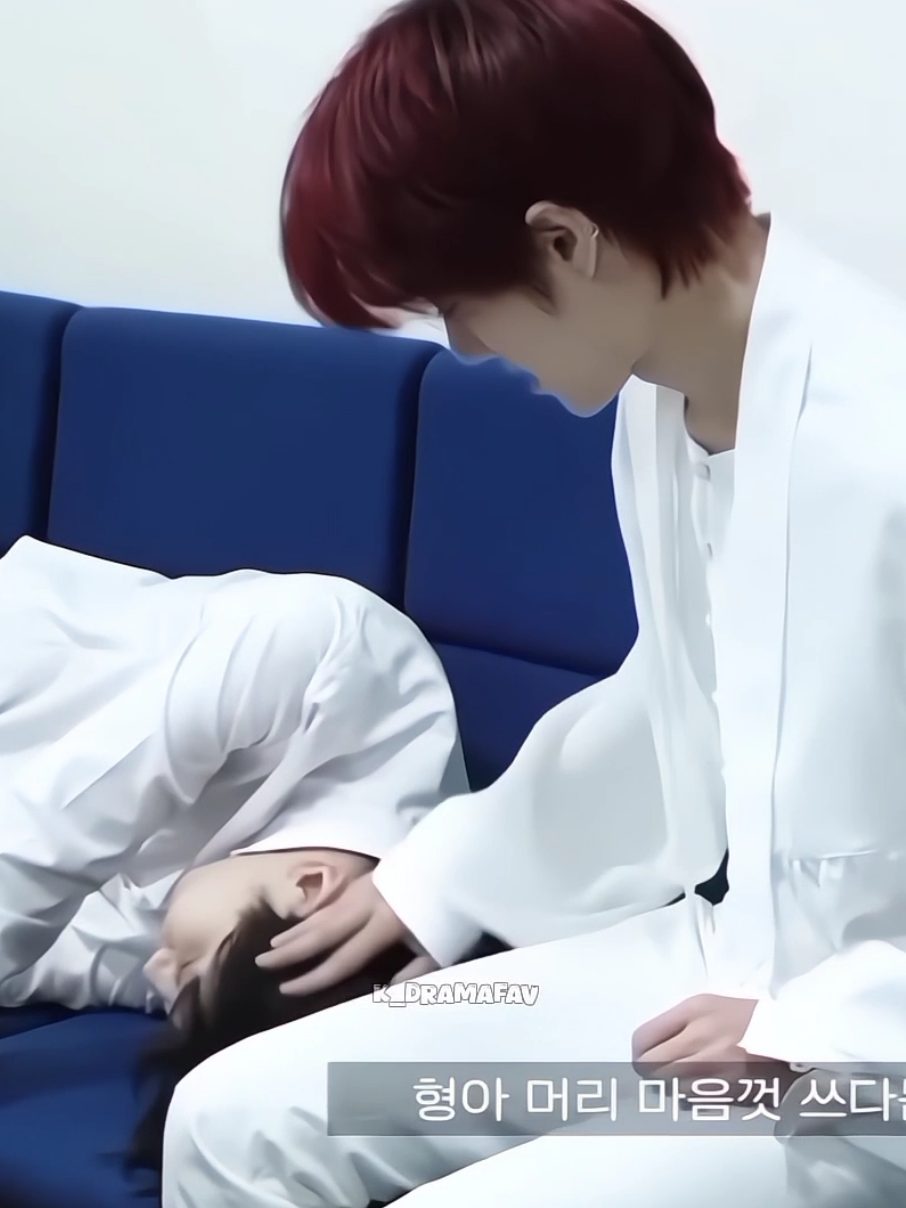 Kecintaanya Beomgyu ✨ #soobin #yeonjun #beomgyu #taehyun #hueningkai #txtmoa #tomorrow_x_together #tomorrowxtogether #kpopfyp #txt #fyp #투모로우바이투게더 #투바투 #수빈 #범규 #soogyu #choibeomgyu 
