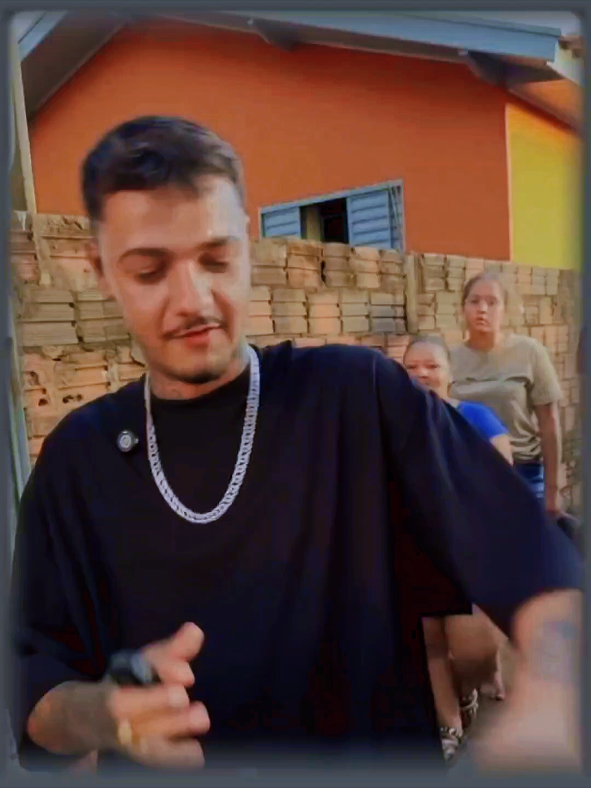 Ela ganhou a prótese que tanto queria 