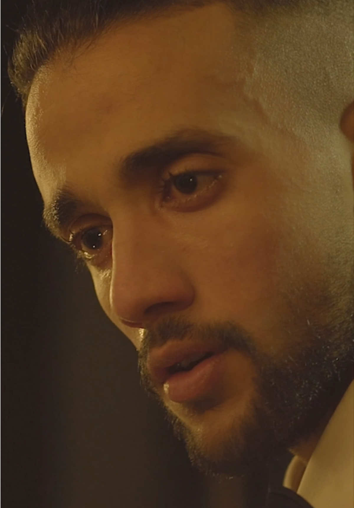 نفسي انساها لكن لسه في نفس المتاهه💔📌 . .