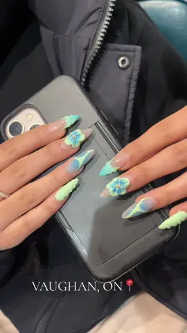 Book with me! 🔥🔥 #Nailtech #torontonailtech #vaughannails #beauty #Summer #GelX 