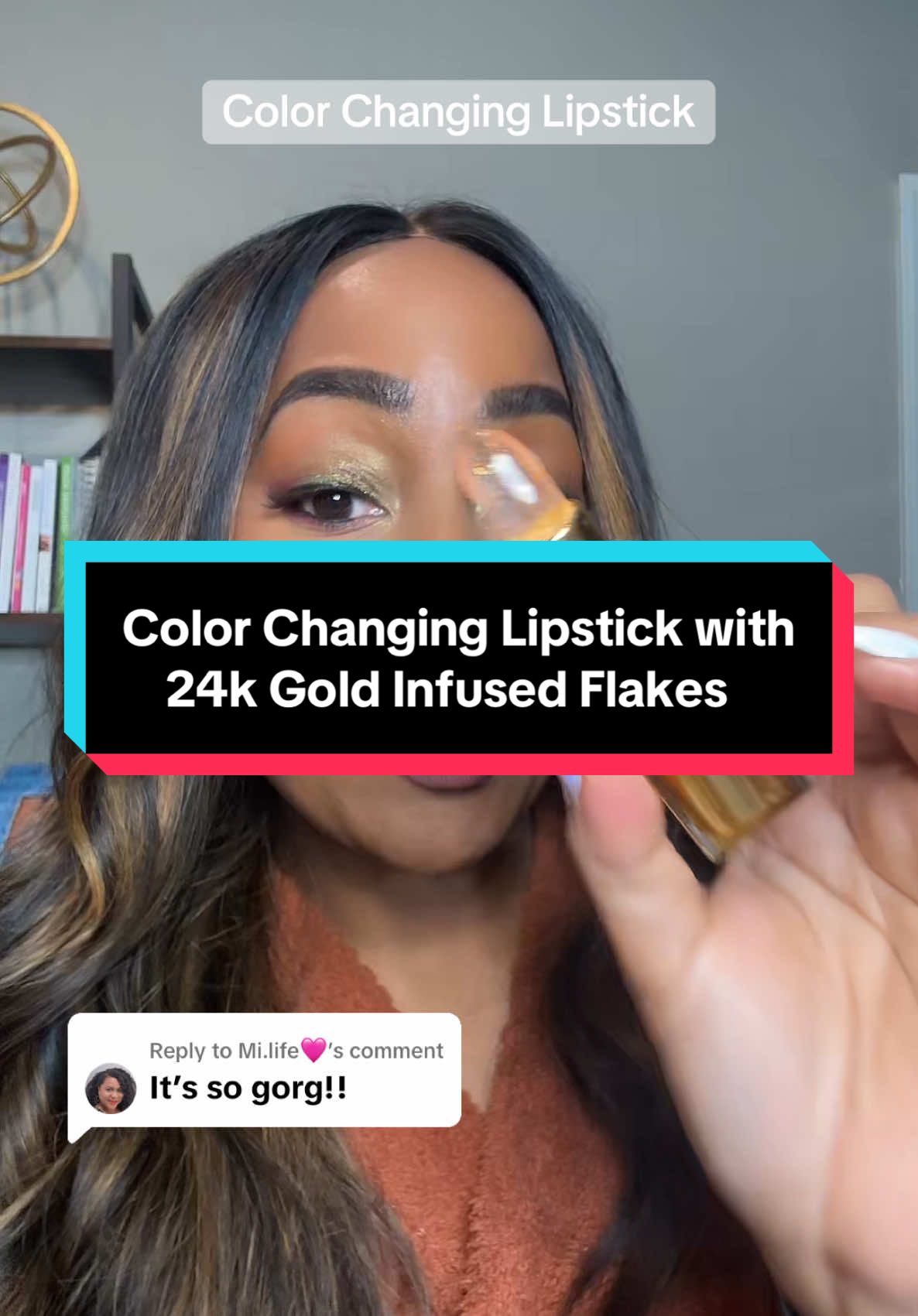 Replying to @Mi.life🩷 it is stunning to look at and on the lips 💋 #lipbalm #lipgloss #lipstick #colorchanging #ph #phbalance #ladiesoftiktok #WomenOfTikTok #tiktokshopmothersday #giftideasforher #giftsforher #makeup #beauty #lipsticklover #transferproofmakeup #transferproof #longlastingmakeup #flashsale #tiktokshopfinds 
