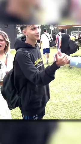 NICOVACA en comentarios + FOLLOW y sorteamos boludeces