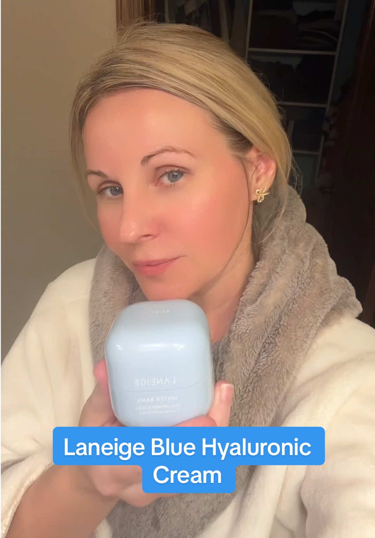 Laneige Blue Hyaluronic Cream @laneige_us  #laneige #hyaluroniccream #waterbankcream #moisturizer #skincare #skincareroutine #nighttimeskincare #matureskin #matureskincare 