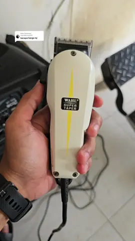 Membalas @mamihikhsan358  wahl super taper #supertaper #wahl #wahlsupertaper #alatcukur #alatcukurelektrik #alatcukurrambut #alatcukurportable 