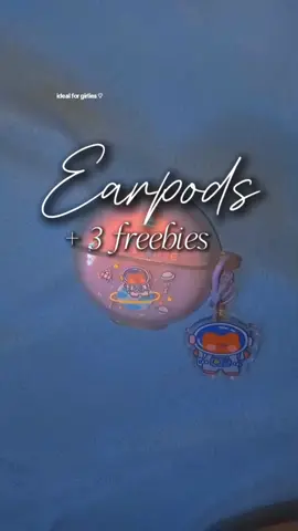 cute aesthetic earpods. earpods with freebies #4you #fyp #aesthetic #cute #affordable #recommendations #everyone #earpods 