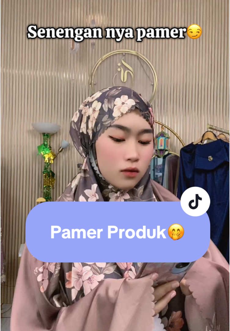 Cari POPULARITAS biar laku 😜🤭 #rekomendasi #lebaranekstraseru #fypシ゚viral #promo #diskon #mukenazena #flashsale #belilokal #fypシ゚viral 
