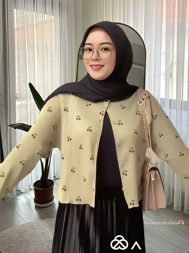 Cardingan crop top #cardinganrajut  #cardiganoutfit 