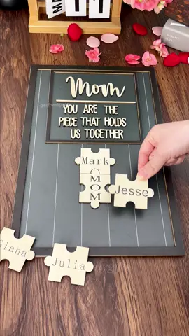 Treat your mom ones to some memorable gifts this Mother's Day!💝🎁Custom Acrylic Puzzle sign with kids' names❤️I promise she will melt if you give her this for Mother's Day💞#Gift #mother