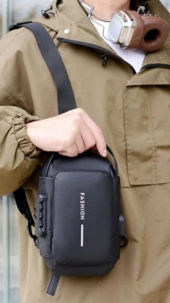 This is an almost perfect backpack with anti-theft lock and USB charging port, waterproof function, and huge space capacity to store all the items you need when going out. It is an essential companion for traveling and sports cycling.