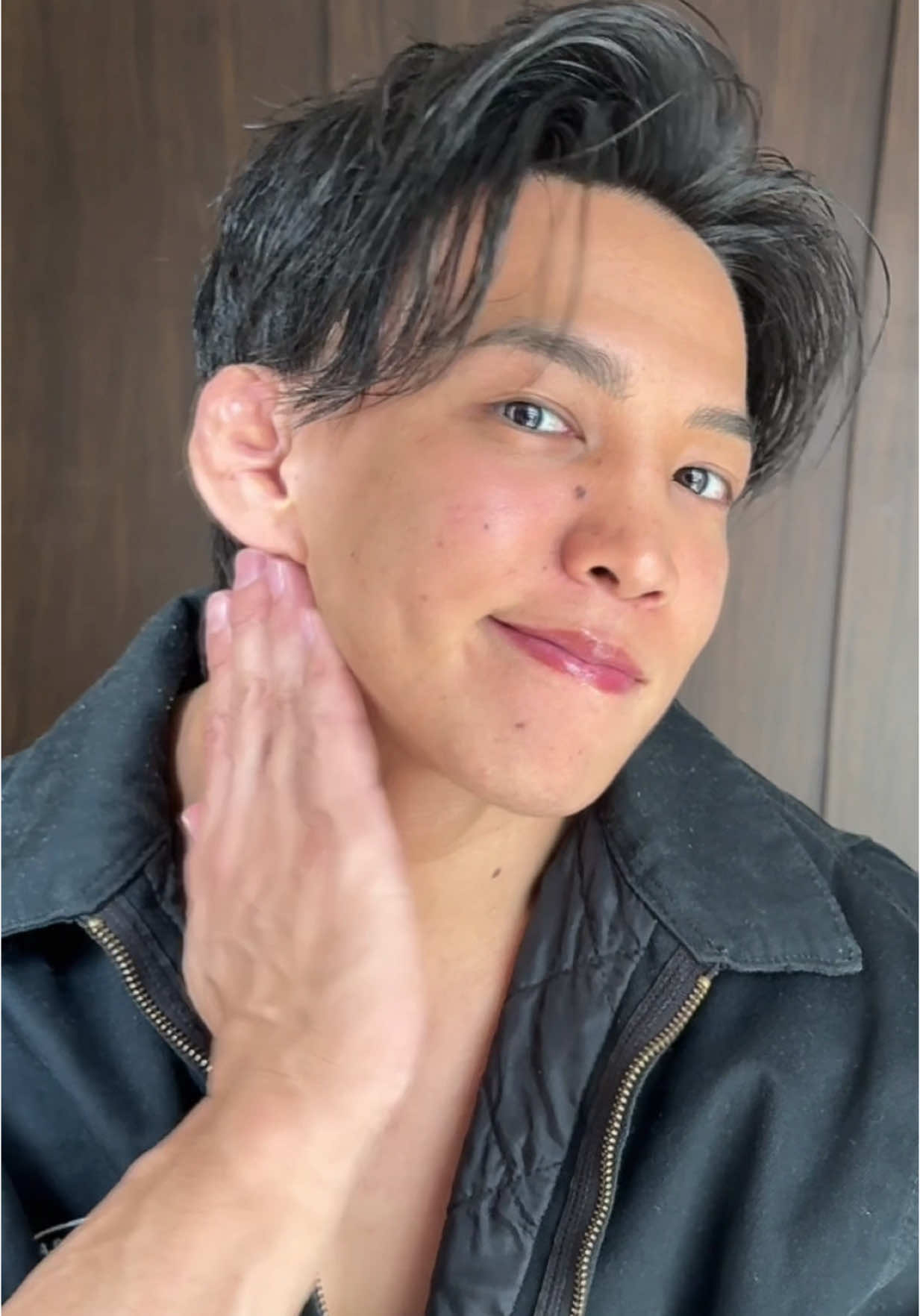3 facial exercises to slim your face with 3 sets per day‼️ . . #facial #exercise #face #おすすめ #おすすめにのりたい #fyp #バズる #筋トレ #Fitness #bodybuilding 
