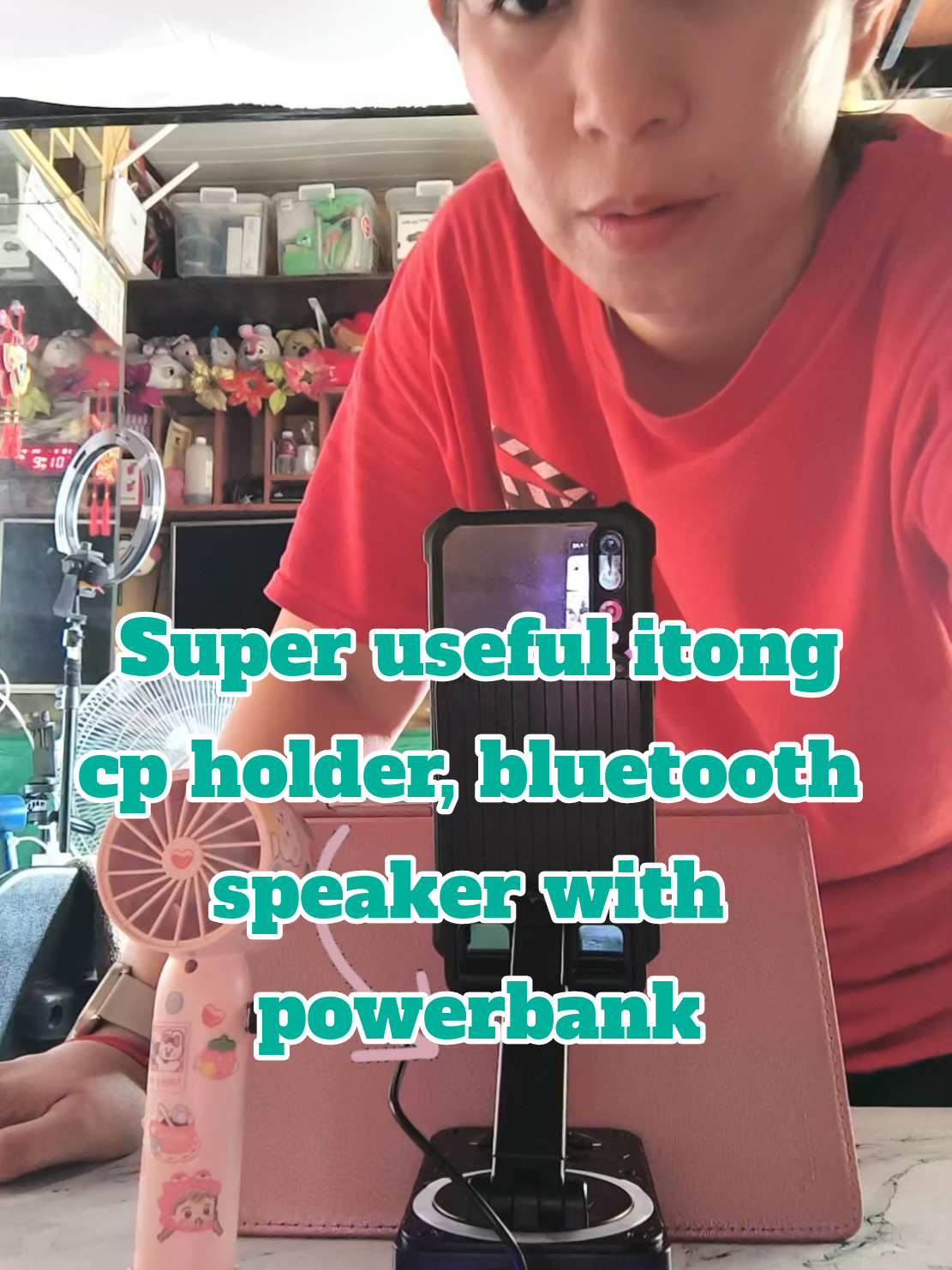 Suoer usefuko as content creator. may cp holder na , may bluetooth speaker pa and power bank in one.  #CPholder #BluetoothSpeaker #Powerbank #GiftIdea #TiktokFind #Fyp 