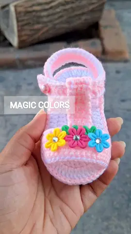 Sandalias a crochet para bebe  WhatsApp➡️744 432 1232 #envios #bebes #sesiondefotos #fotosbebes #tejidos #emprendimiento #tejido #hechoamano #crochetersoftiktok #viral_video #tejidoamano #tejidoconamor #tejidosacrochet 