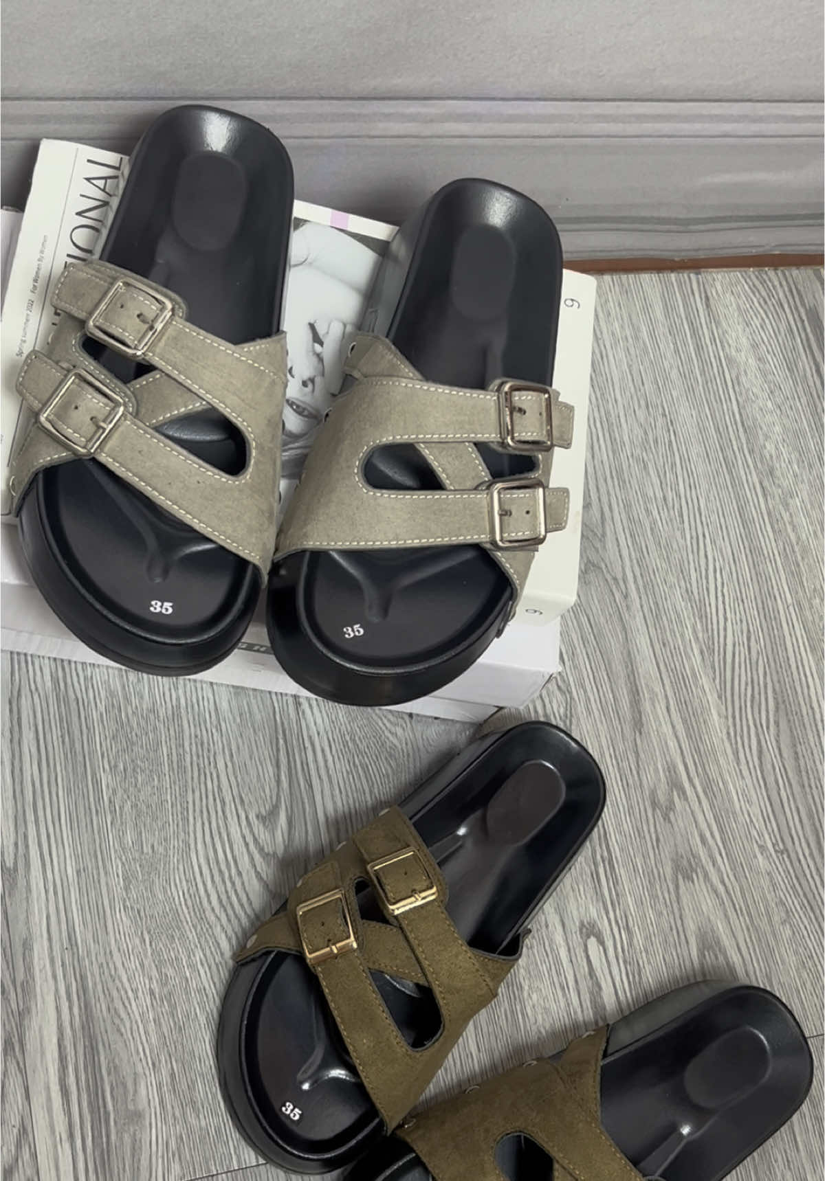 Cái màu nó sang lạ gì đâuuu, mấy bà vào live săn với tuii nhaaa  #xuhuong #depnu #sandalnu #sieunhe #sangchanh 