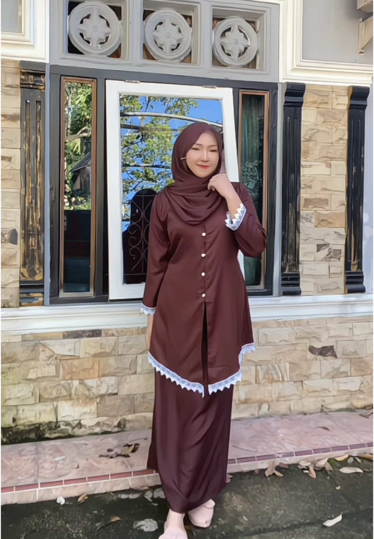 oneset warna MAHOGANY🤎 pliss ini cantik bgt🫰🏻  #outfitideas #rekomendasioutfit #onesetmelayu 
