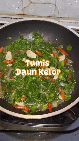 Tumis Daun Kelor #sukamasak #masakanrumahan #daunkelor #masakdaunkelor 
