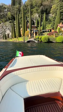 LAKE COMO BOAT 🤩🇮🇹 Book now your private Cruise tap the link 3 hrs la Dolce vita Cruise “La Dolce Vita Cruise” BESTSELLER PRIVATE TOUR duration 3hrs  from Varenna and Bellagio STOP 30 min in villa Our Classic Cruise begins in the mid-lake area and it includes major attractions like spectacular waterfall in Nesso. You  stop 30 min in Villa Balbianello Ticket not includeed. You will be able to view: Villa Cipressi  Villa Monastero  Villa Melzi (beautiful gardens) Villa del Balbianello (Closed Monday and wednesday STOP ON THE GARDEN 30 MIN ticket extra Star Wars and James Bond movies) Villa La Cassinella  (Richard Branson) Cascate di Nesso (waterfall) Tremezzo Villa Carlotta (botanical garden and art gallery)  tour given by our experienced and english speaking captain. Includes: Private cruise ,pick up and drop off , tour given by our experienced english speaking captain. What’s not included : Lunch is a la carte , ticket villa del Balbianello (14 euro each) and gratuity. • For this tour you must book 3 hours  #lakecomoboat #viral #italy 