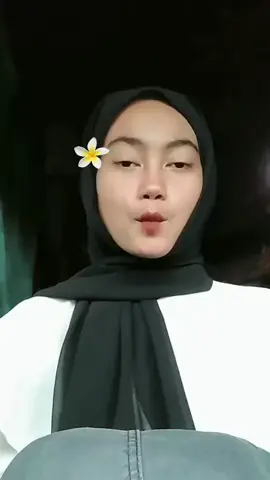 salah sih tapi enakeun hhe🤣🙏😭