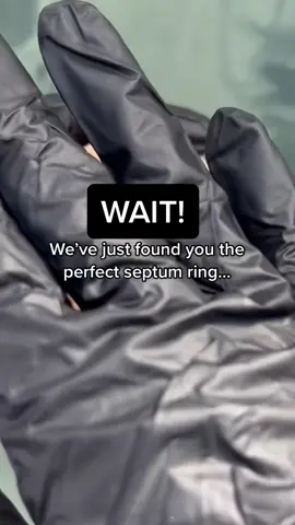 The bat is just 😍😍😍 #septumpiercing 