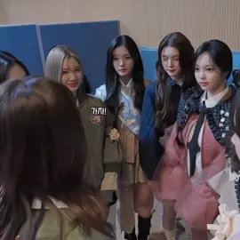 jargon buatan carmen 😭 jadi kepo sama jargon member lain yang belum terungkap 😭🙏🏻 #HEARTS2HEARTS #H2H #IAN #이안 #CARMEN #카르멘 #JIWOO #지우 #STELLA #스텔라 #YUHA #유하 #A_NA #에이나 #JUUN #주은 #YE_ON #예온 #하츠투하츠 #Hearts2Hearts_TheChase #fyp #shioraanstknz #shinkenz #4u 