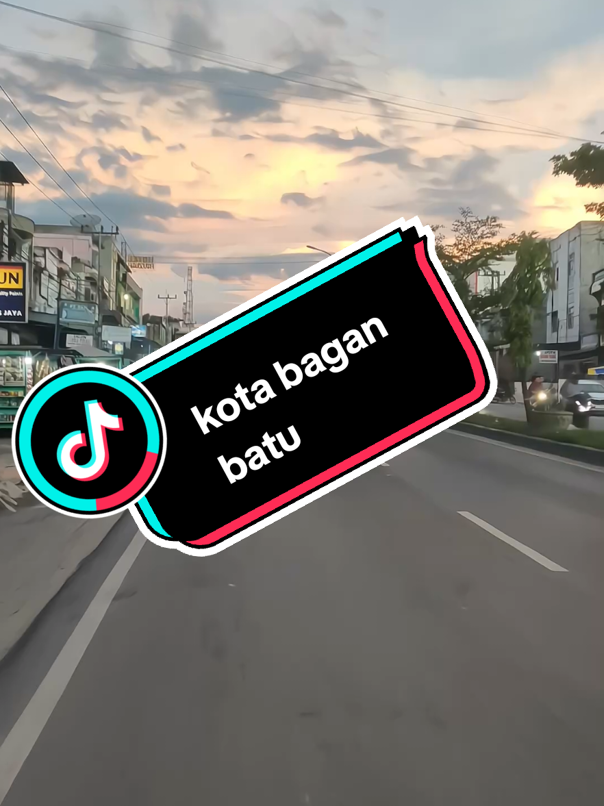 vibes kota bagan batu 😍😍#fypシ゚ #baganbatu #vibess #sunset #kotabaganbatu #adem #fyp #berandakamu 
