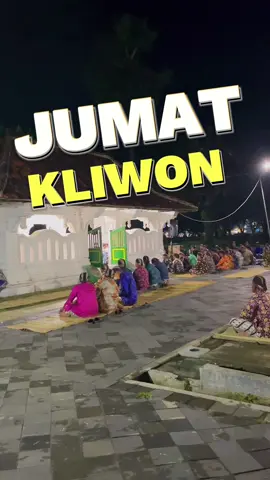 Malam jumat kliwon wayahe wayahe 😂😂😂 #fypシ゚  #parangkusumo  #parangtritis  #jogjaistimewa  #wisatajogja  #pelosokparangtritis  #xyzbca 